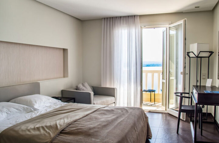 Excutive Room